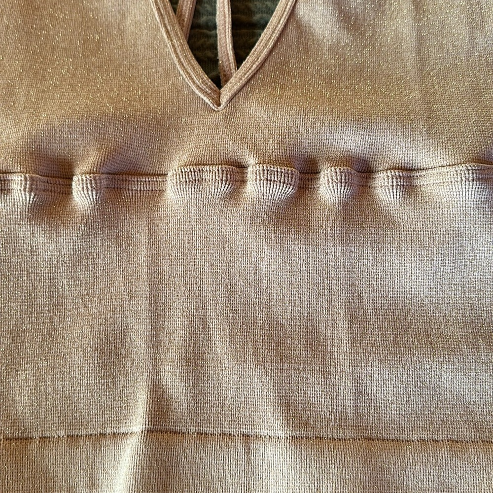 Free People Movement Tighten Up Lurex Petal Pink/Gold V-Neck XL - Picture 5 of 11